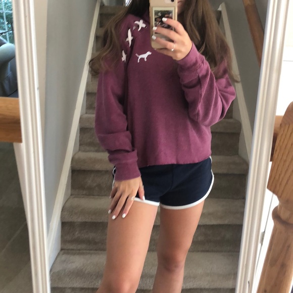 PINK Victoria's Secret Tops - adorable victoria secret pink cropped hoodie!